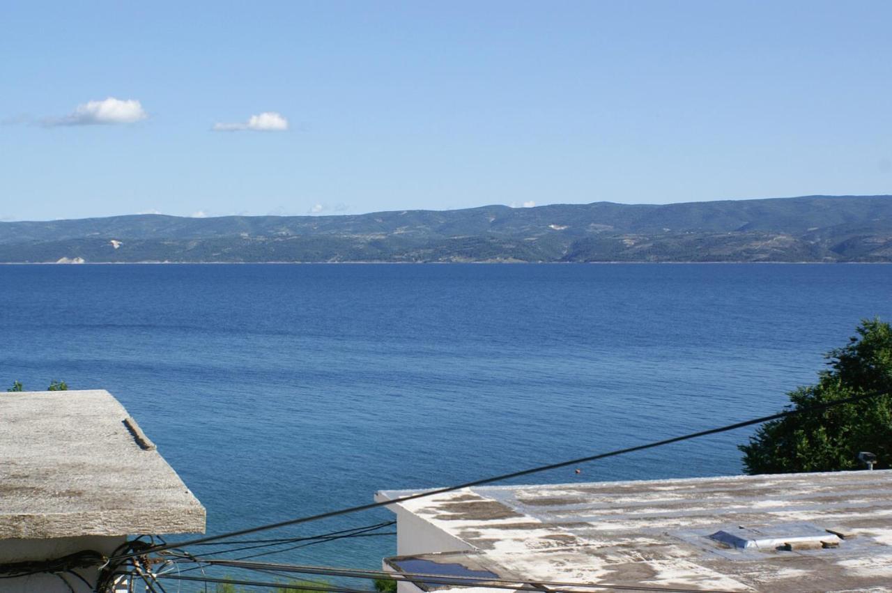 Apartments By The Sea Duce, Omis - 2992 Dugi Rat Exterior photo